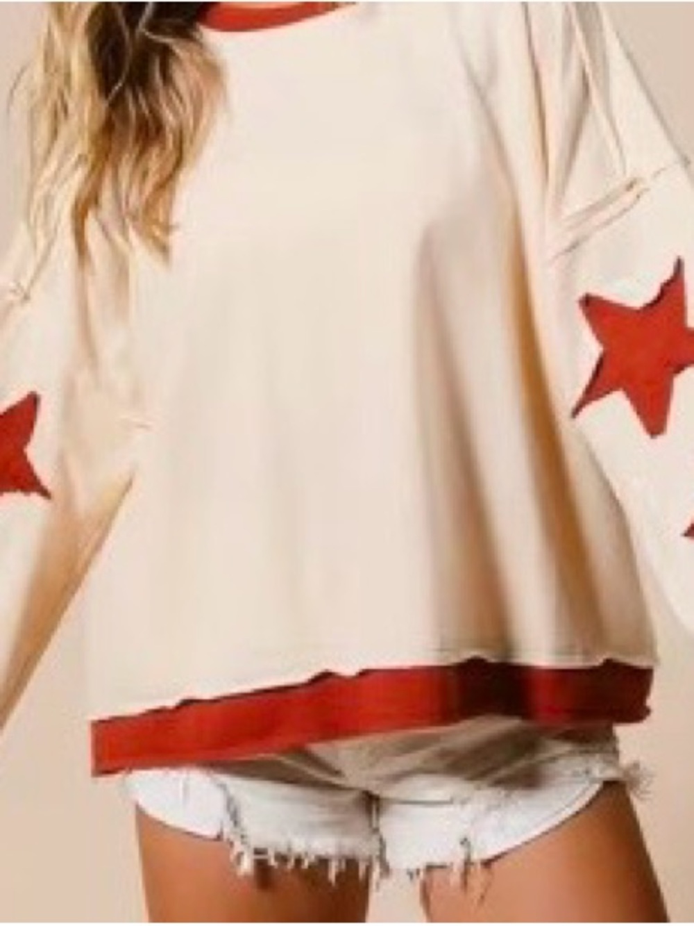 Cream and Red Star-Accent Women's Pullover Top